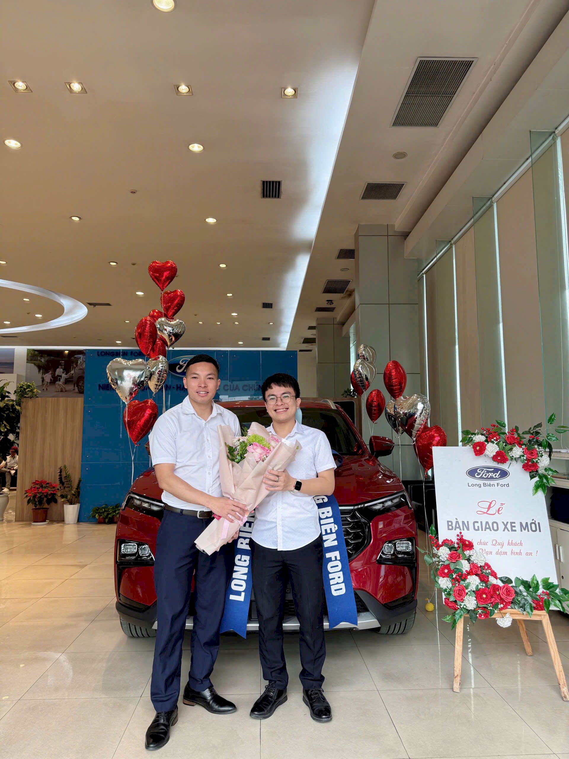 Giao xe Ford Territory 2025 Khách Hàng | Phạm Ngọc Anh