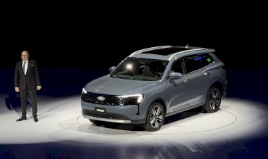 Ford Territory 2025 ra mắt: Giá từ 762 triệu đồng , thay đổi tiện nghi đấu Mazda CX-5, Hyundai Tucson