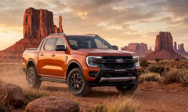 FORD RANGER WILDTRAK 2.0L 4X4 Mới